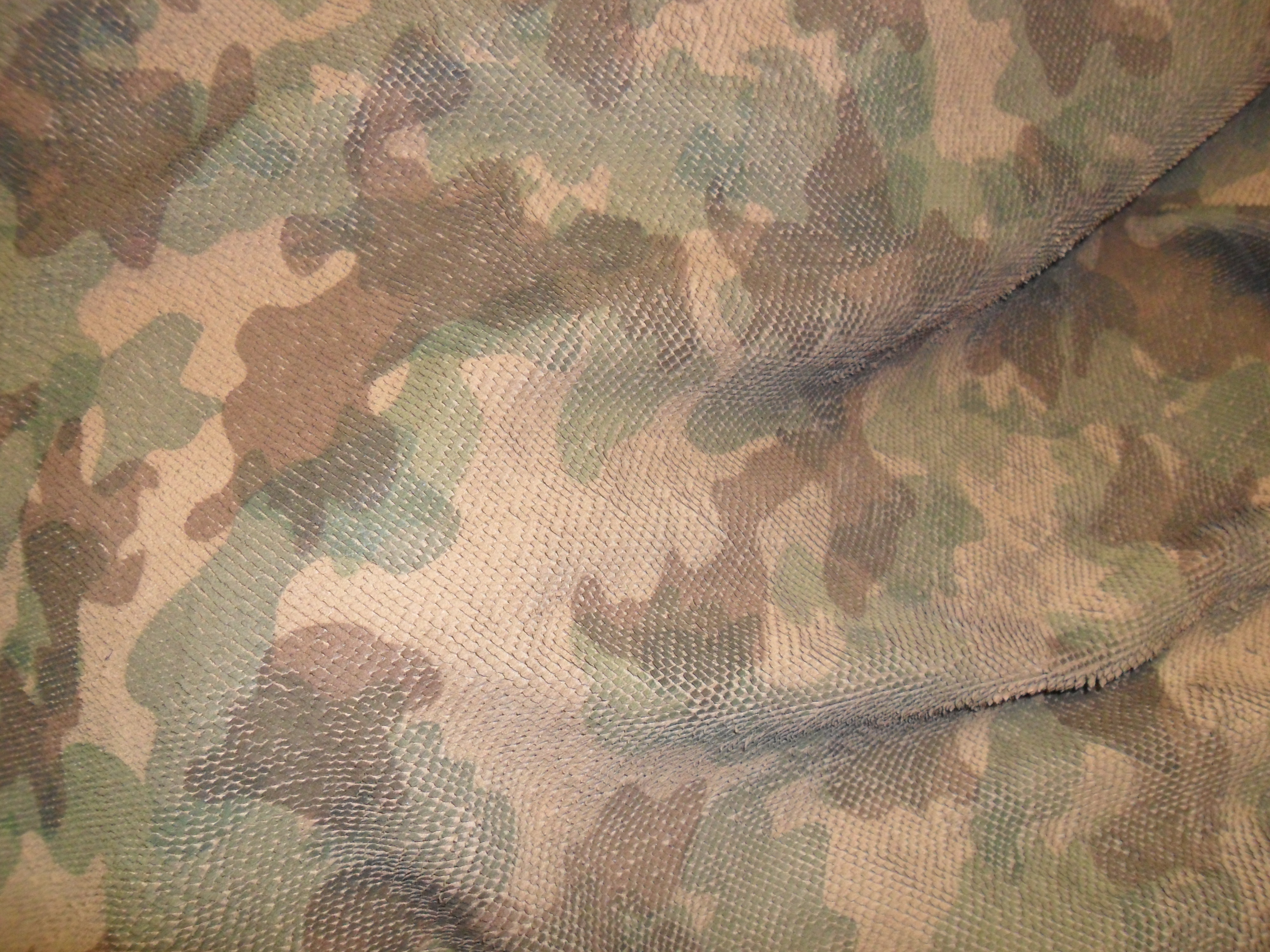 Army_cutted